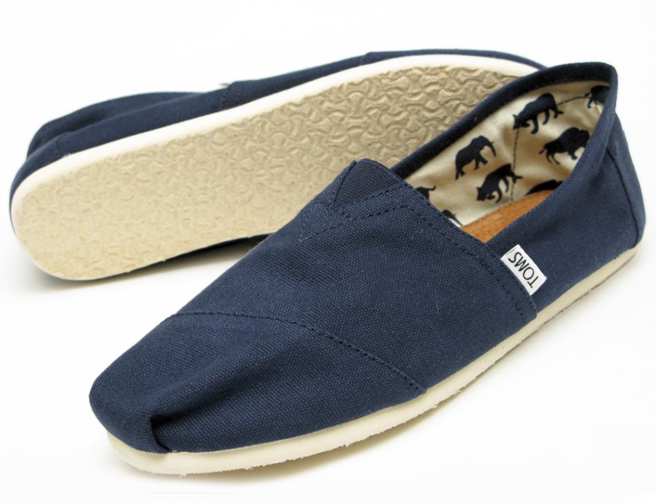 Toms Shoes