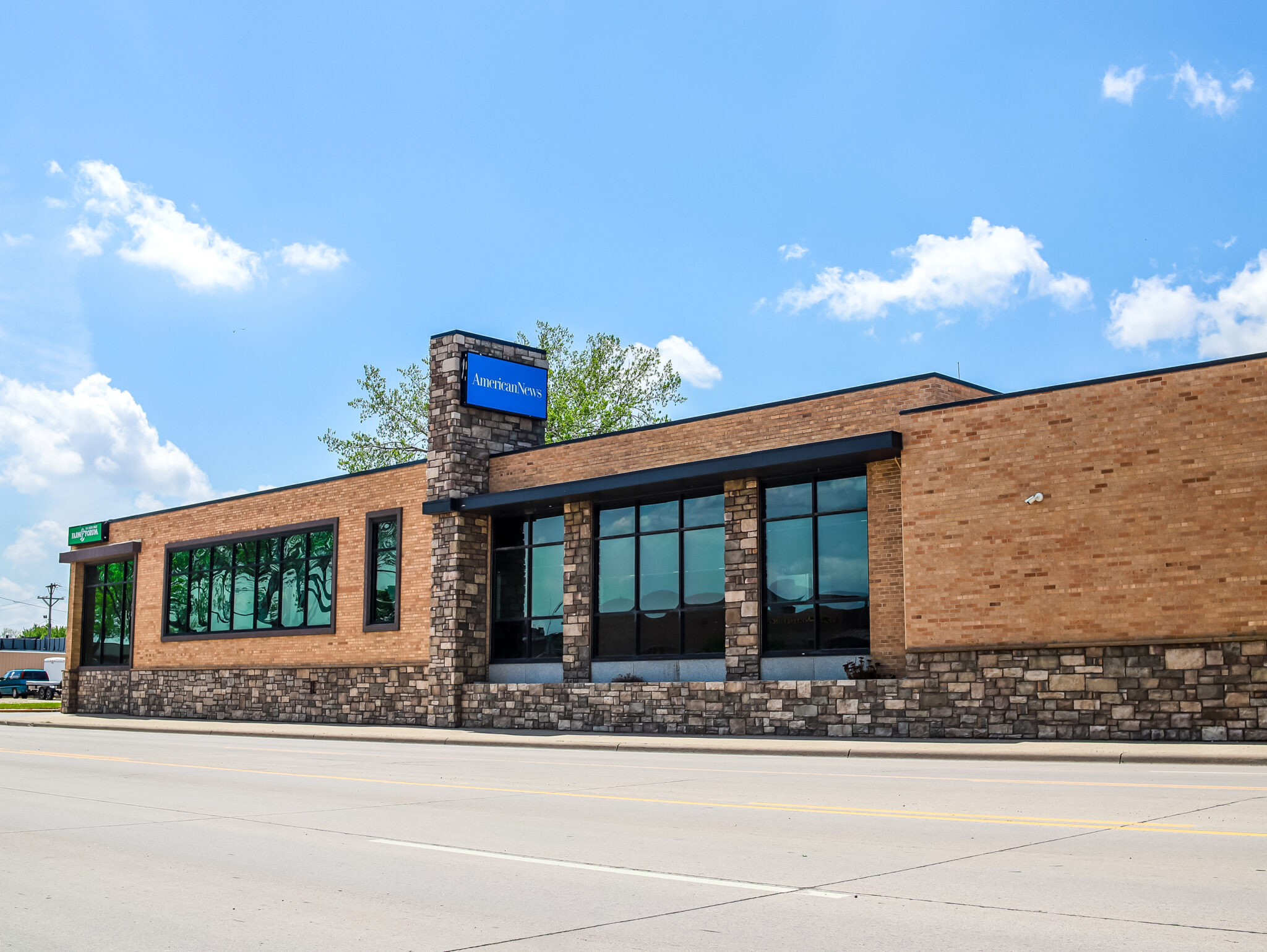 American News Outside 2 Symmone Scaled