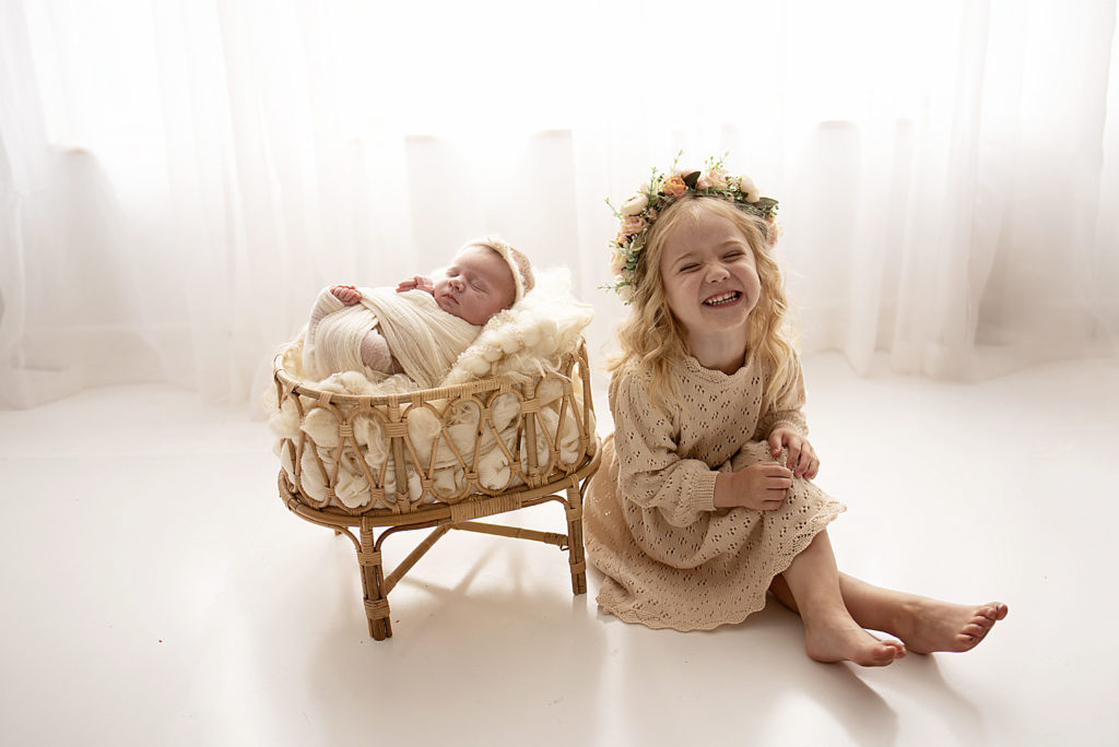 Jordyn Photography 15 Dsc 0005 Girl Laughing