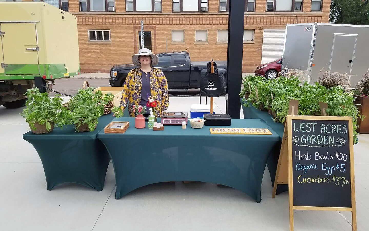 West Acres Garden E1683727861278