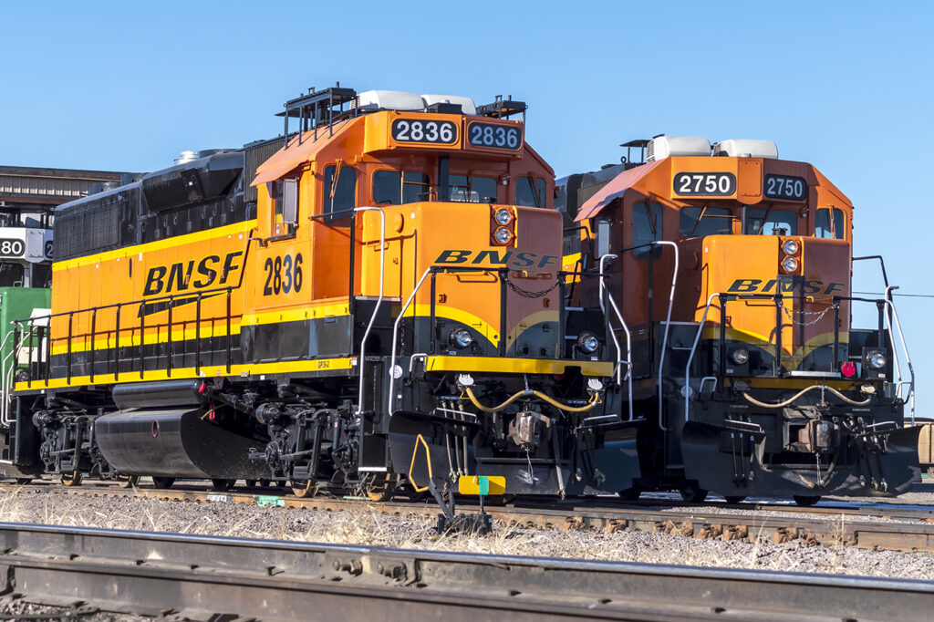Railroad Companies: Crossing Tracks, Crossing Centuries 6 Railroad Companies