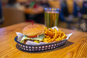 Lipsmacker Burger Circus