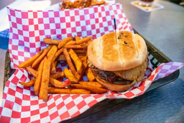 Back To The Bun 48 The Zoo Burger